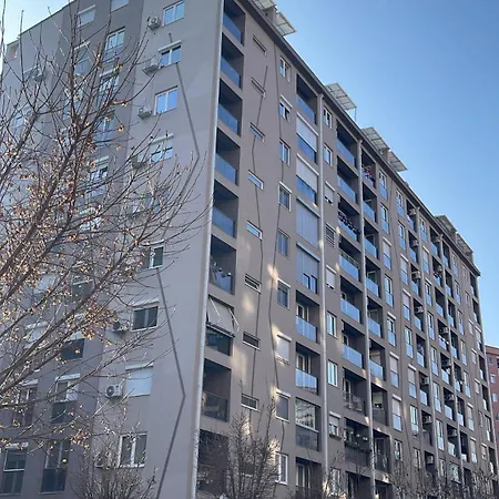 New Luminious Apartment-free Private Parking, Self Check-in Apartmán