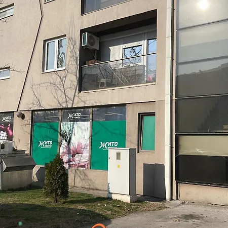 Apartment New Luminious Apartment-free Private Parking, Self Check-in