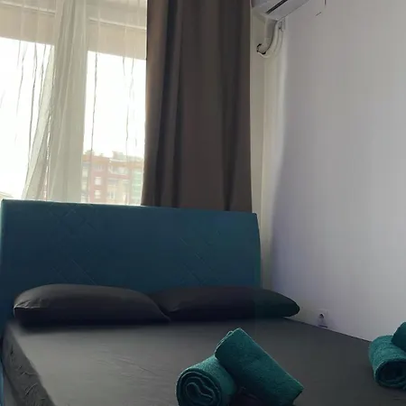 New Luminious Apartment-free Private Parking, Self Check-in