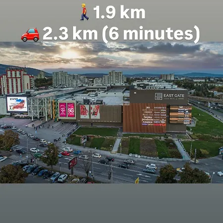 New Luminious Apartment-free Private Parking, Self Check-in Apartmán